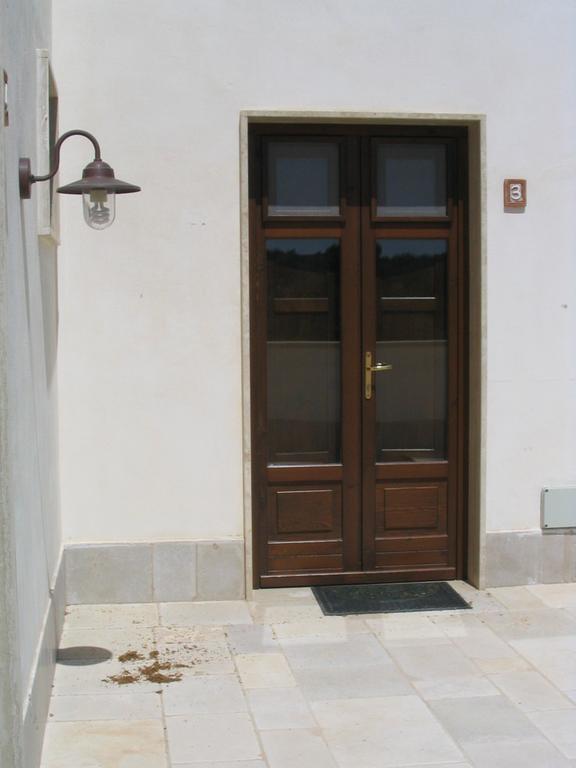 Agritria Di Umberto Anglisani Villa ออสตูนี ห้อง รูปภาพ