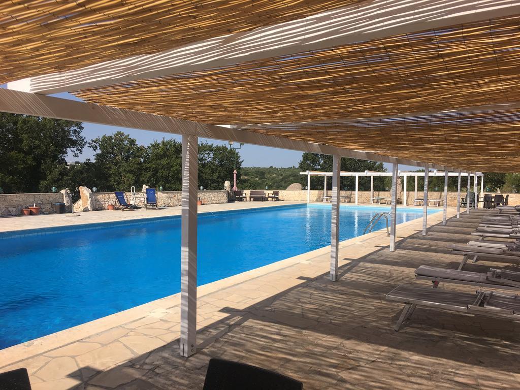 Agritria Di Umberto Anglisani Villa ออสตูนี ภายนอก รูปภาพ