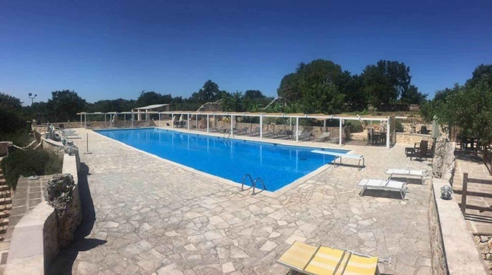 Agritria Di Umberto Anglisani Villa ออสตูนี ภายนอก รูปภาพ